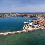 Beautiful Apartment In Umag Umag