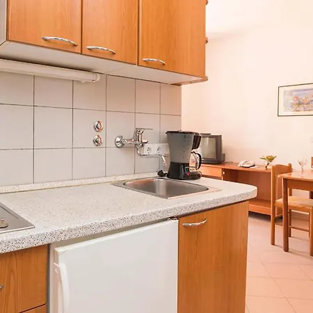 Daire Beautiful Apartment In Umag Umag